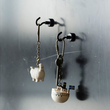 【日本進口】磁鐵掛鉤 掛勾 強磁掛勾 磁吸掛鉤 無痕掛鉤 收納掛鉤 廚房掛鉤 冰箱掛鉤 免釘掛鉤 磁吸