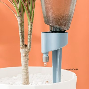 【台灣直售】 澆花神器 出差自動澆水器 家用滴灌澆花器 滴水器 懶盆栽定時滲水器