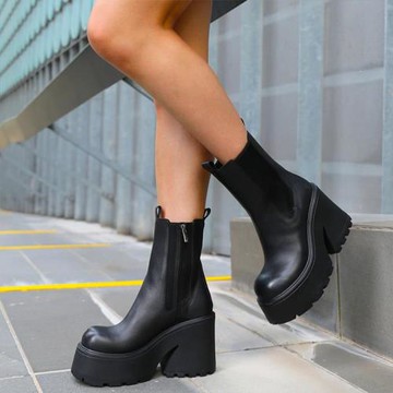 【Sp house】搶眼超厚底鬆緊彈性粗跟拉鍊短靴(黑色)