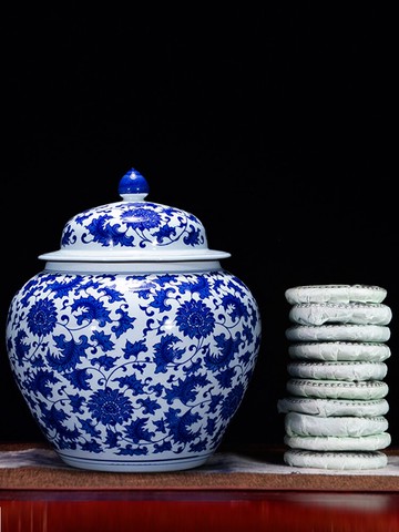 景德鎮陶瓷器普洱茶葉罐帶蓋密封罐中式客廳青花瓷裝飾品擺件大號