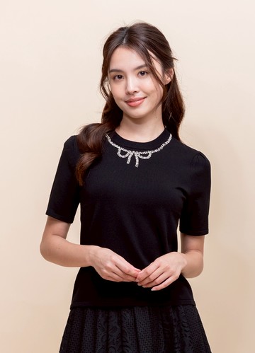 約雅淨感亮鑽飾針織衫