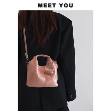 秋冬粉色超火菜籃子包包女式2025新款高級感輕奢小眾手提斜挎女包