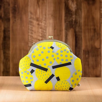 【惡魔果實-黃】復古金屬口金包#包包#可愛#肩包#日系