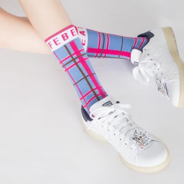 LIFEBEAT美式復古學院風Preppy系列中筒個性格紋襪