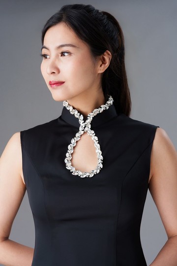 水晶鏤空領旗袍 (黑色) |香港設計|古典|氣質