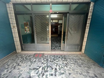 蚵仔寮觀光漁市｜活巷進出低總價透天｜高雄市梓官區嘉展路