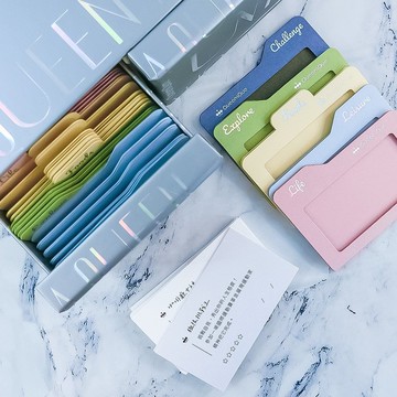 【QueeniQue】獨立女子圖鑑/挑戰自我30件事/紀錄卡牌