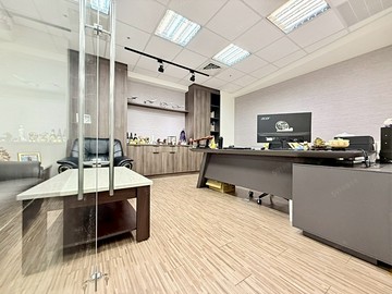 專任親家T3七期商辦附平車｜台中市西屯區市政路