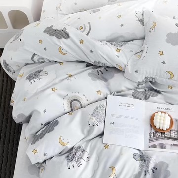 寢室安居 石墨烯萊賽爾天絲鋪棉四季涼被 台灣製  195 x 150cm  小羊米菲 白色