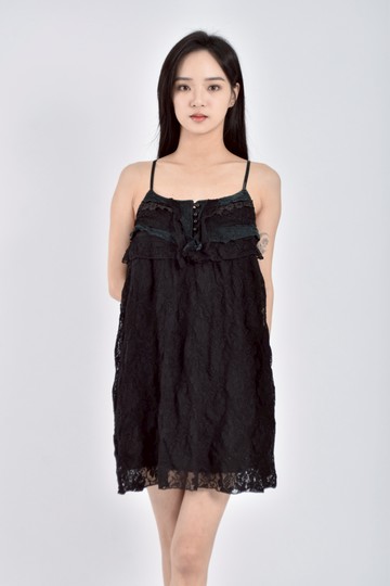 加購優惠(M) blue club蕾絲吊帶黑色洋裝