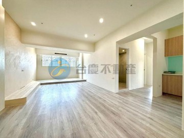 文山特區｜邊間高樓層｜美3+1房｜平面車位｜高雄市鳳山區建國路三段