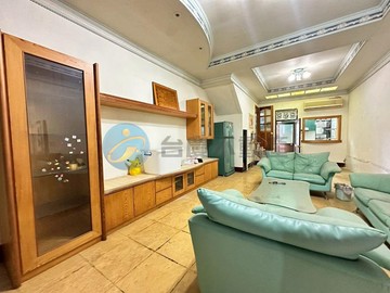 近城隍商圈稀有透天住店｜新竹市北區仁德街
