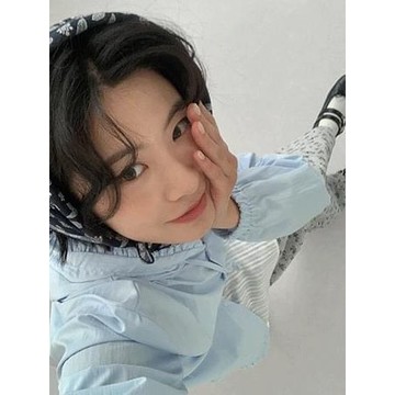 Codibook｜韓國 DAILYJOU 荷葉邊寬鬆連帽襯衫［預購］雪紡襯衫 女裝