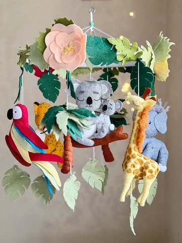 嬰兒移動音樂嬰兒床之旅，帶卡拉斯、大象、老虎、長頸鹿、獅子