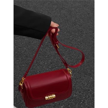 法國MK高級感小方包女2025新款真皮紅色新娘結婚包百搭單肩斜挎包