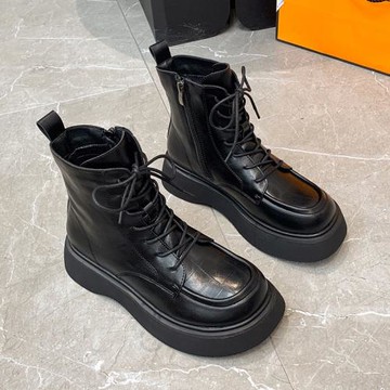 厚底馬丁靴女2023新款單靴系帶短靴網紅大頭靴英倫風彈性瘦瘦靴子