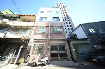 高投報收租聖品｜高雄市三民區覺民路