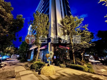 北屯稀有角間店9米面寬雙車人潮錢潮一次到位｜台中市北屯區軍福十三路