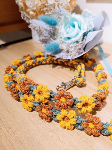 可調/全花固定長度雙色花花手機掛繩背帶-莫蘭迪綠+焦糖+金黃