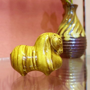 金絲楠木唐馬手把件木雕馬擺件飾品紅木文玩木質工藝品生肖馬吊墜