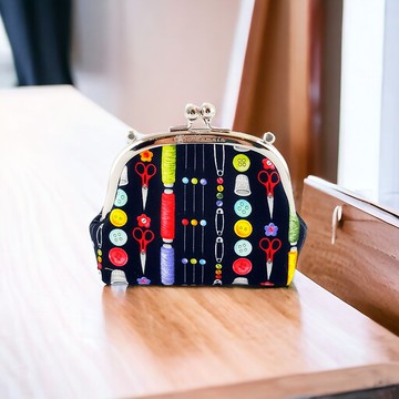 艾拉蔓手工圓框口金小廢包-品味鈕扣