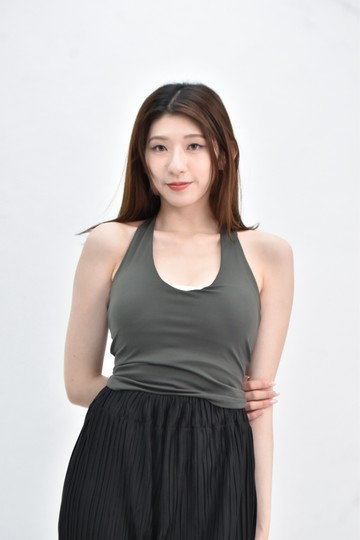 (S)   bra top掛脖綠色上衣