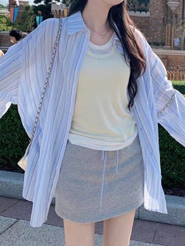 💕甜心大尺碼💕大尺碼襯衫 藍色條紋防曬襯衫薄款襯衣外搭女裝春款寬鬆慵懶長袖開衫外套上衣