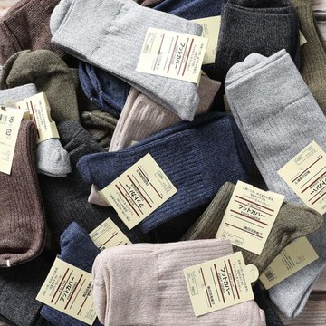 人手幾雙！秋冬好襪子！男士長襪純棉防臭吸汗運動襪純色長筒男襪