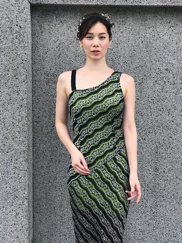 斜紋綠底貼身長洋裝