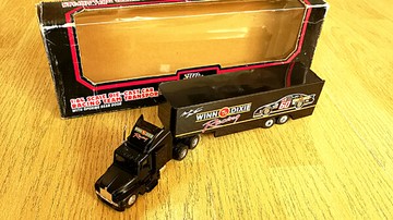 Racing Champions 賽車運輸車 Nascar Racing Car Transporter