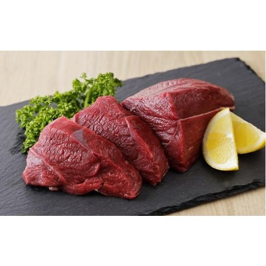 ふるさと納税 北海道 鶴居村 鶴居村特産 エゾ鹿モモ肉ブロック 400g×2パック ジビエ 厳選 熟成 鹿肉 ヘルシー 低カロリー 焼肉 ステーキ …