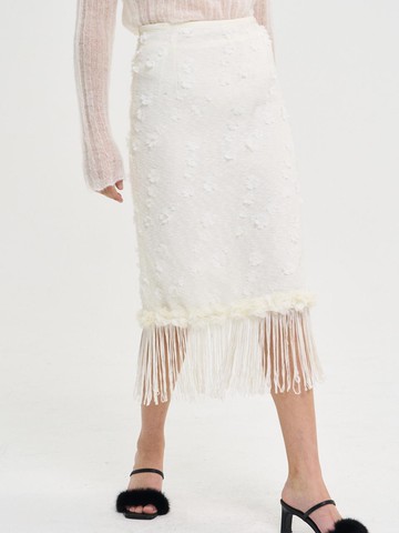 Charlotte Flower Fringe H-Line Skirt (Off-White)