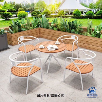 免運/附發票 戶外庭院 花園外擺防水咖啡廳桌椅 室外鐵藝塑木 防銹燒烤店桌椅組合工廠現貨出 店長新品推薦 5y12