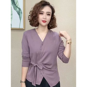 中老年女裝時尚百搭V領休閑長袖小衫媽媽裝春秋新款洋氣上衣t恤