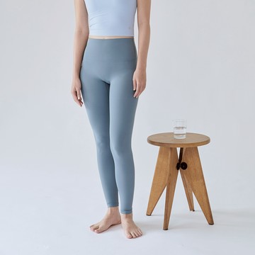 Seamless無縫款裸感全長運動褲-粉霧藍