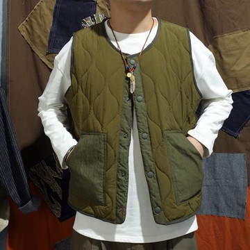 秋冬新款日系復古夾棉加厚工裝馬甲多口袋寬松絎棉保暖拼接馬夾男