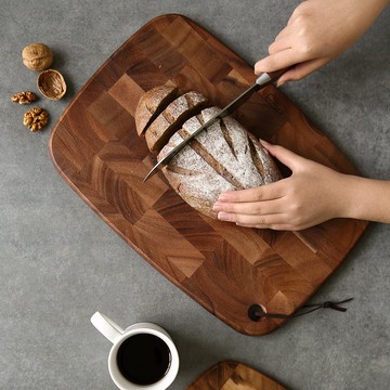 泰國相思木橢圓切菜板 | 靈巧好用省空間