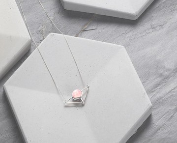 14k白金粉晶鎖骨鍊 冰粉白金項鍊 鑽石白金飾品 天空藍幾何項鍊