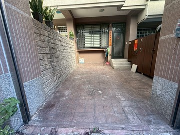 【南屯文山國小旁・震後臨路別墅｜嶺東忠勇雙商圈】｜台中市南屯區文山十街