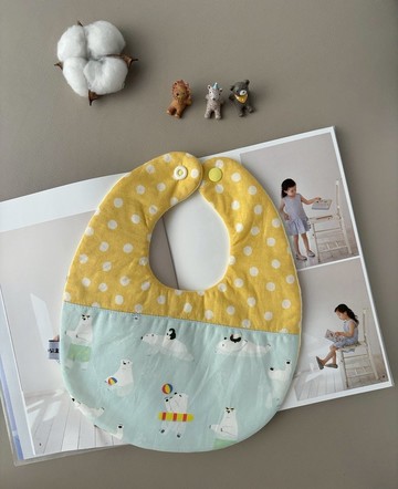 圍兜兜 新生兒禮 彌月禮  口水巾 好忙好忙的北極熊