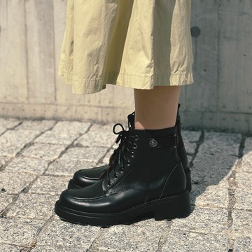 多倫多旅人厚底短靴-黑橄欖。波波娜拉Bubble Nara。DA37818