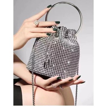 閃鉆水桶包女2023夏季新款時尚輕奢單肩斜挎包外出休閑手提鑲鉆包