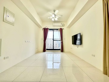 前金捷運星河匯永久棟距️兩房大平車｜高雄市前金區旺盛街