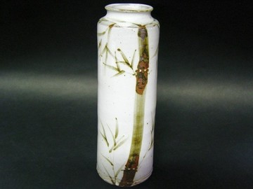 粉引花器（附竹）