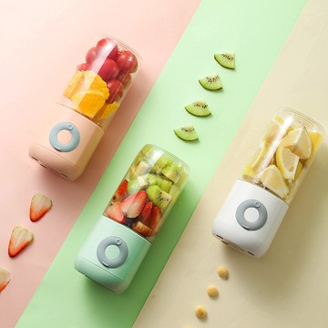 Baby童衣 全自動迷你便攜榨汁機 隨行果汁杯 家用迷你榨汁機 電動果汁機 11387