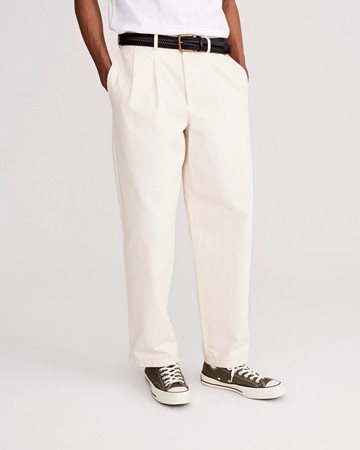Noah Double-Pleat Herringbone Pant Natural / 36