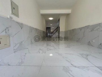 正仁雄商圈翻新5大套房賺錢金店面｜高雄市仁武區仁雄路