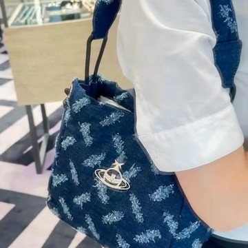 2025牛仔布水桶包手提包單肩斜挎包潮西太后刺繡女包水桶型