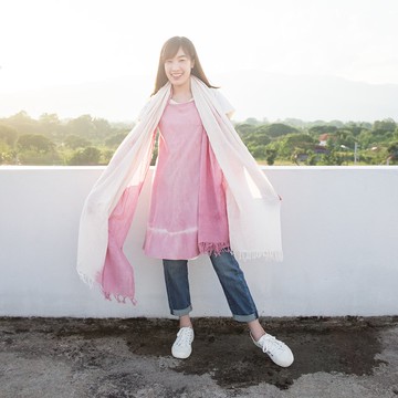 Thai Saloo Cotton 圍巾植物染色棉天然粉紅色