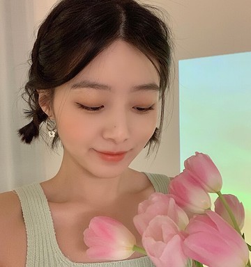 s925純銀秋冬花朵耳圈耳環年新款潮冷淡風高級感大氣耳釘耳圈